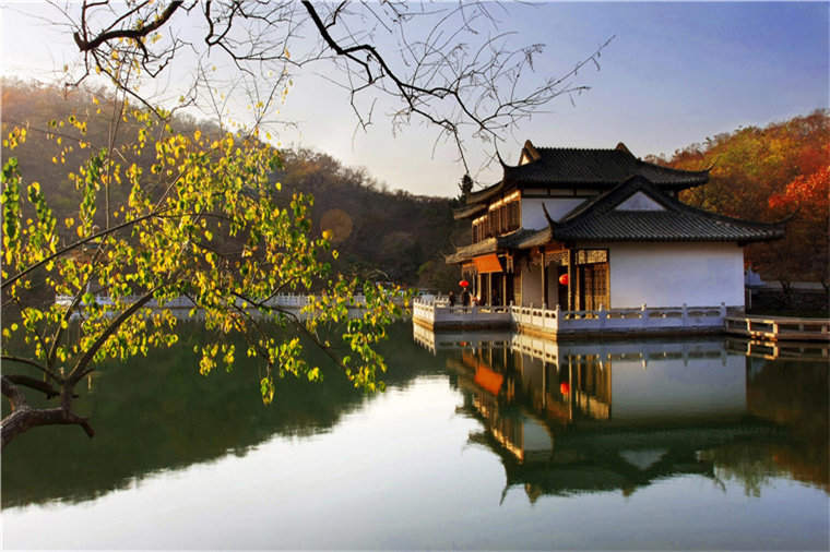 核心景点—深秀湖